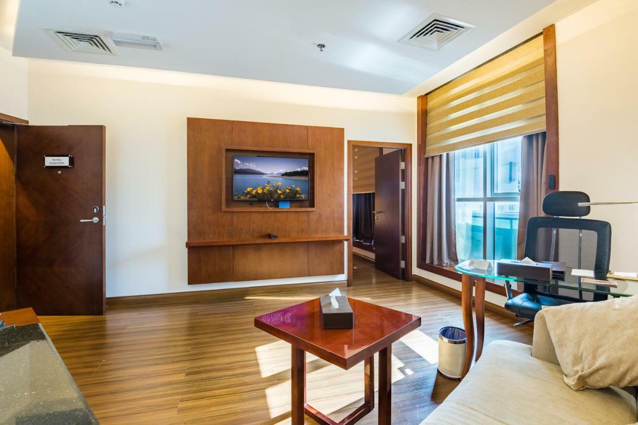 Golden Tulip Headington Hotel Masqat Buitenkant foto